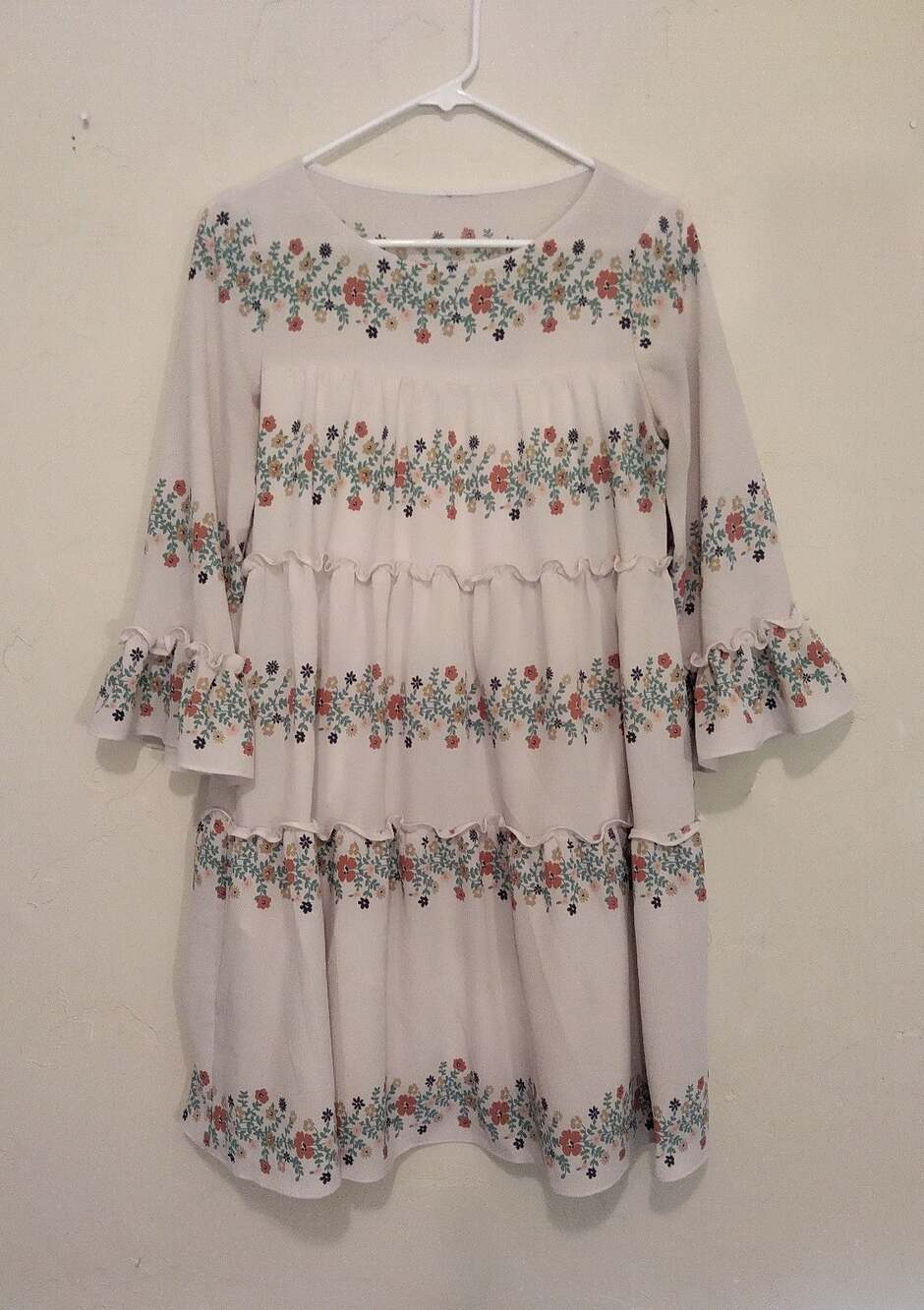 Violet Weekend Loose Fitting White Floral Dress